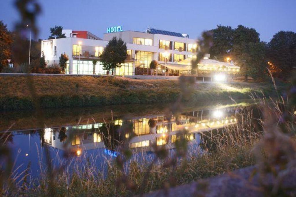 Hotel River Nitra Eksteriør bilde